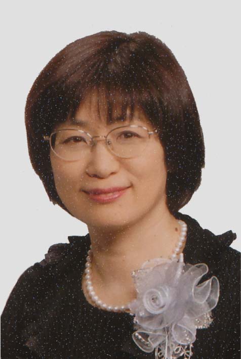 田﨑文子(ピアノ)