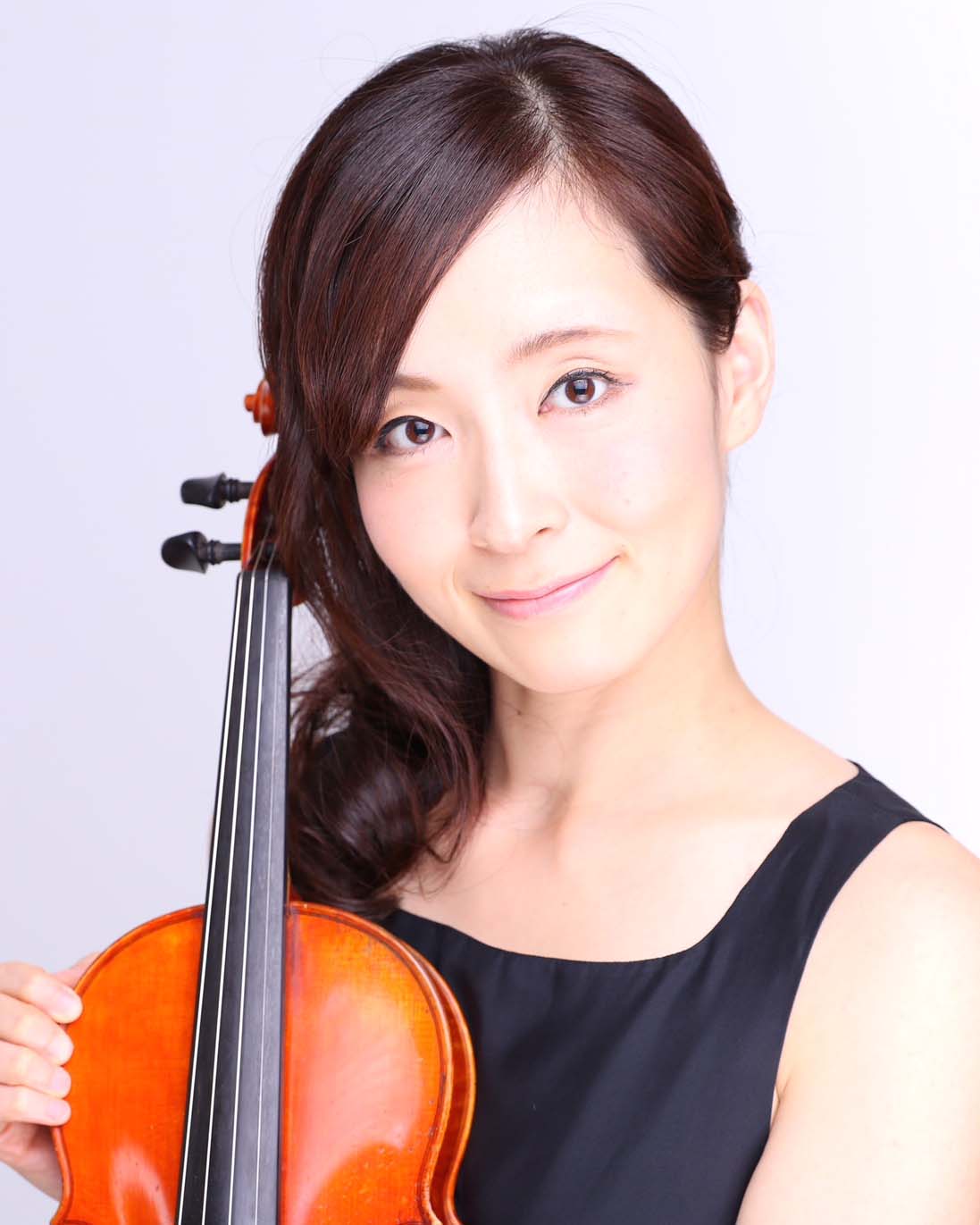 宇賀神朋子(ヴァイオリン)